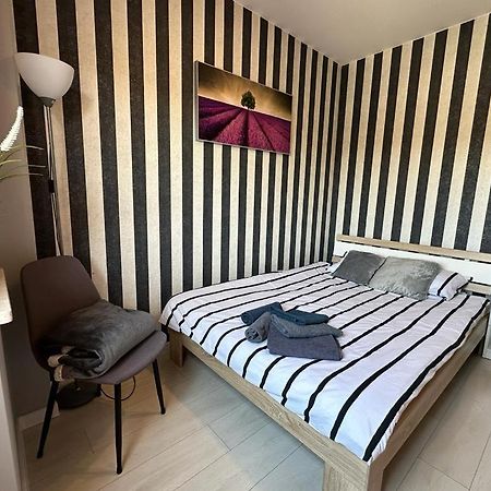Premium Centrum 900M Targi Kielce 4 Km Extérieur photo