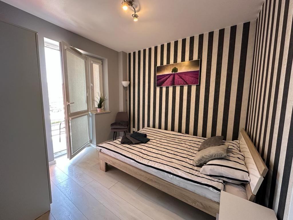 Premium Centrum 900M Targi Kielce 4 Km Extérieur photo